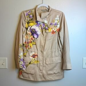Chico’s Tan Raincoat Floral Print Size Small 4/6